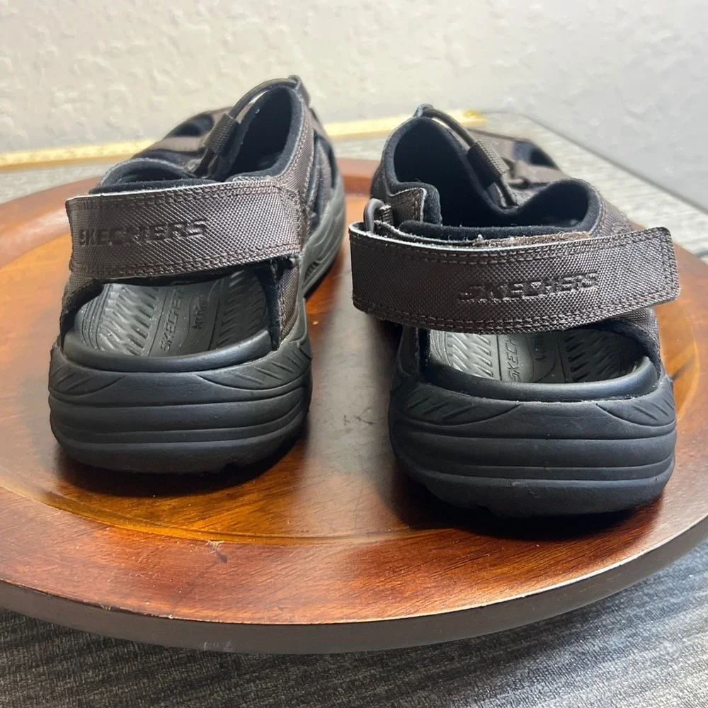 Skechers arch fit